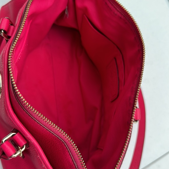 Raspberry Coach crossbody satchel - Picture 4 of 5